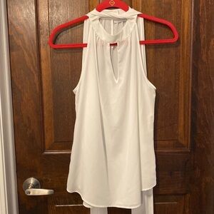 New York & Company Sleeveless Dressy Blouse